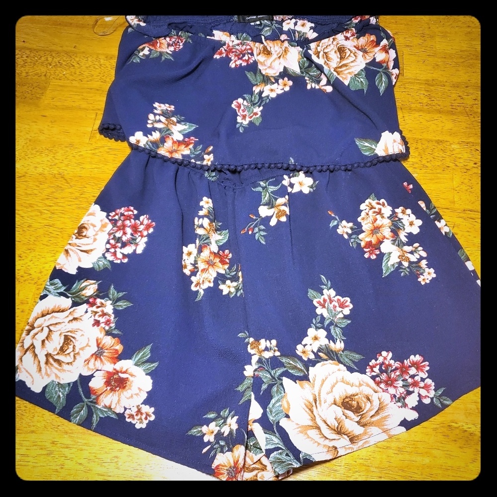 Strapless romper